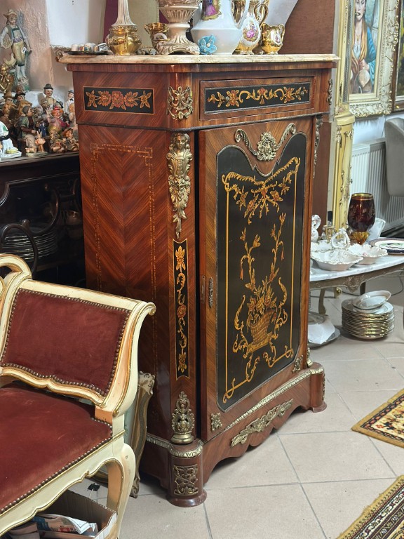 Piesa de mobilier rafinată, cu influențe franceze Louis XV/ Napoleon III - imagine 7