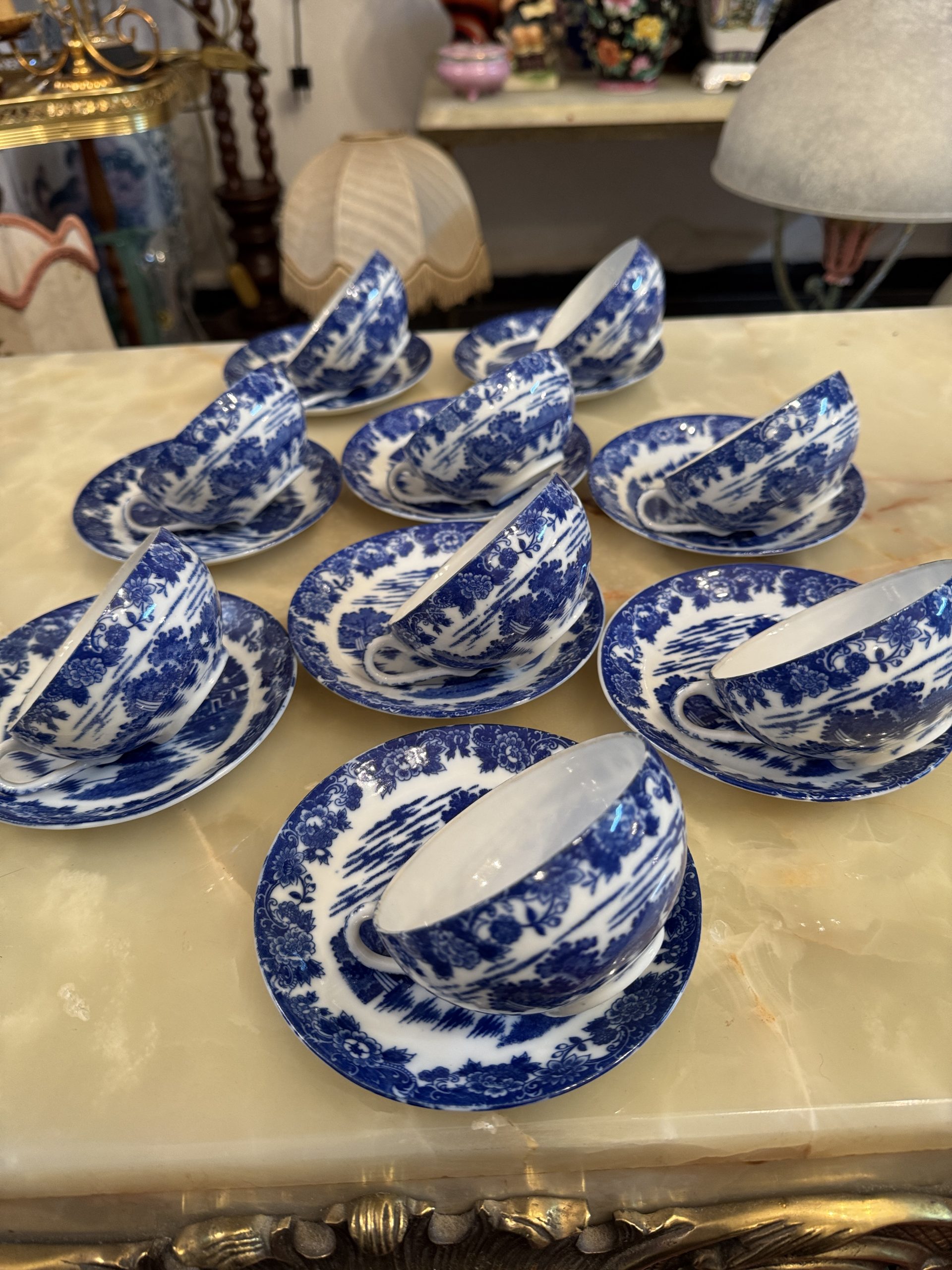 Set superb de cești ceai/cafea cu farfurioare din porțelan, model oriental albastru cu alb