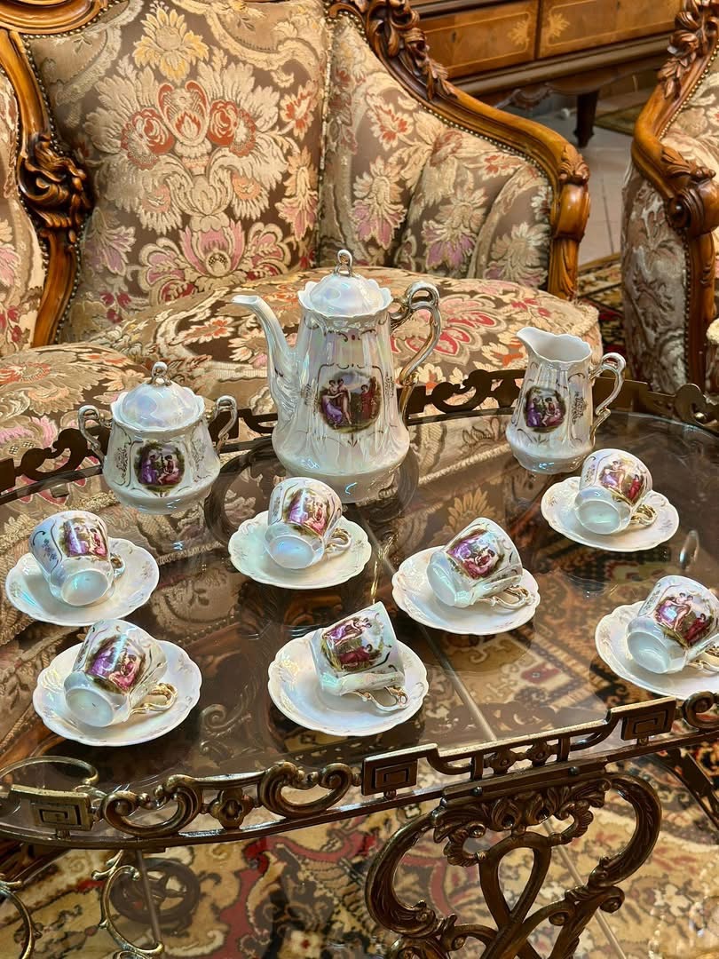 Set cafea porțelan fin sidefat,decor romantic