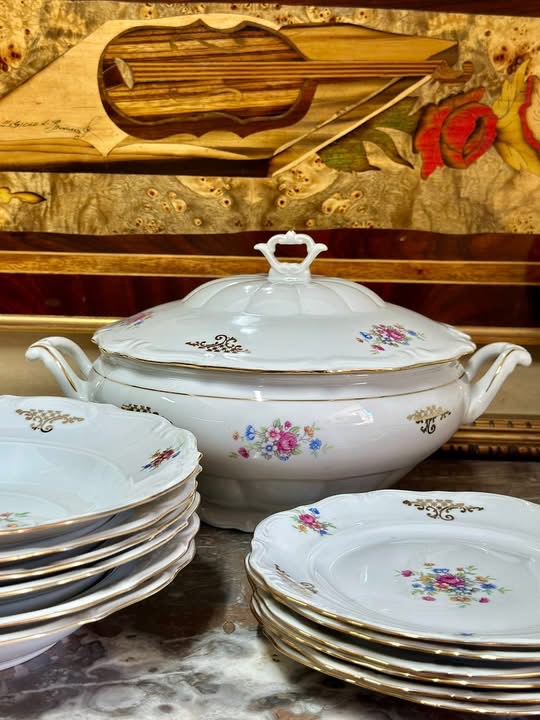 Splendid serviciu de masă complet pentru 6 persoane – porțelan fin Walzbrzych, Poland, anii 1950 - imagine 4