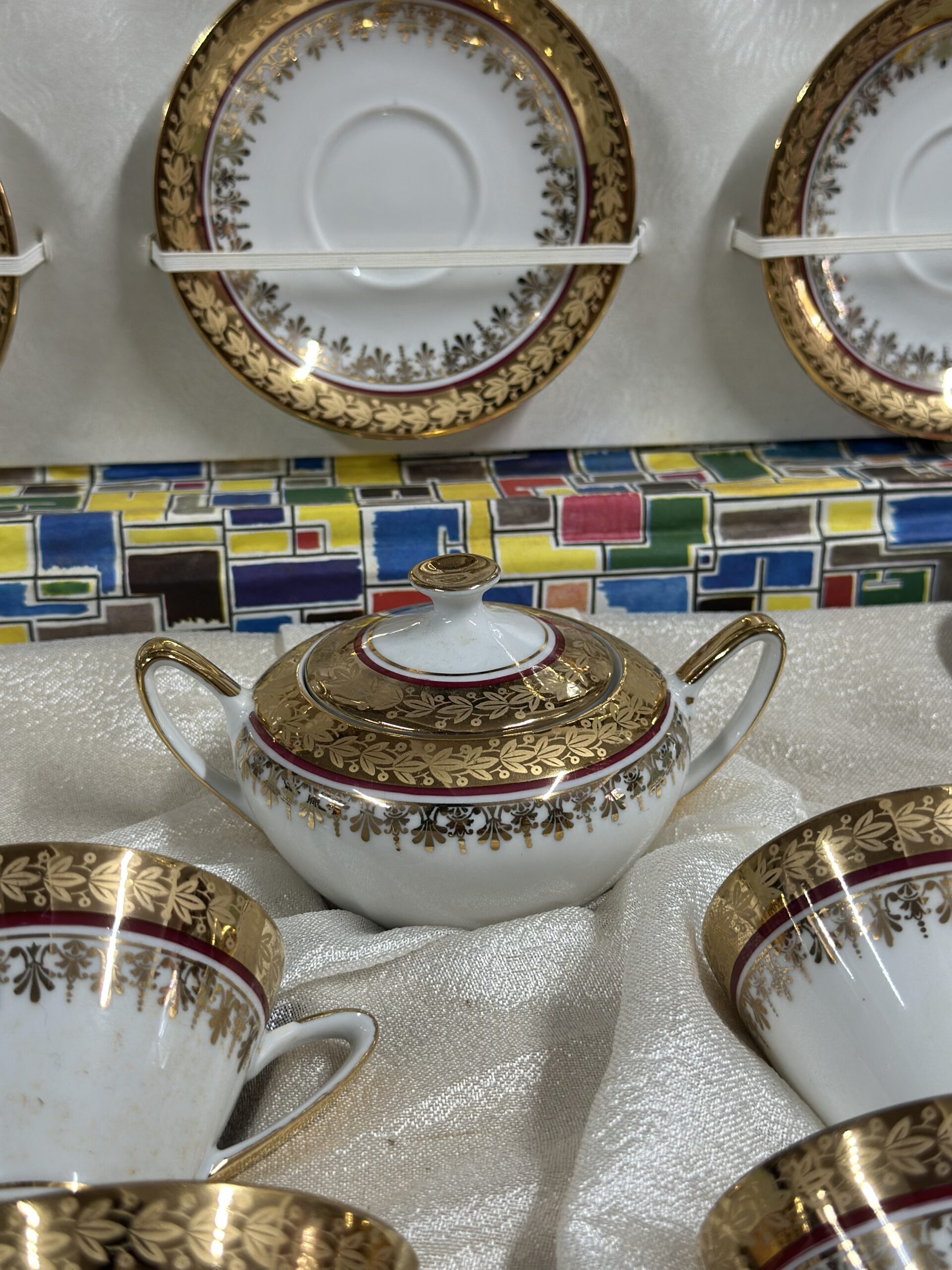 Serviciu deosebit de cafea,complet,în cutia originală - imagine 4