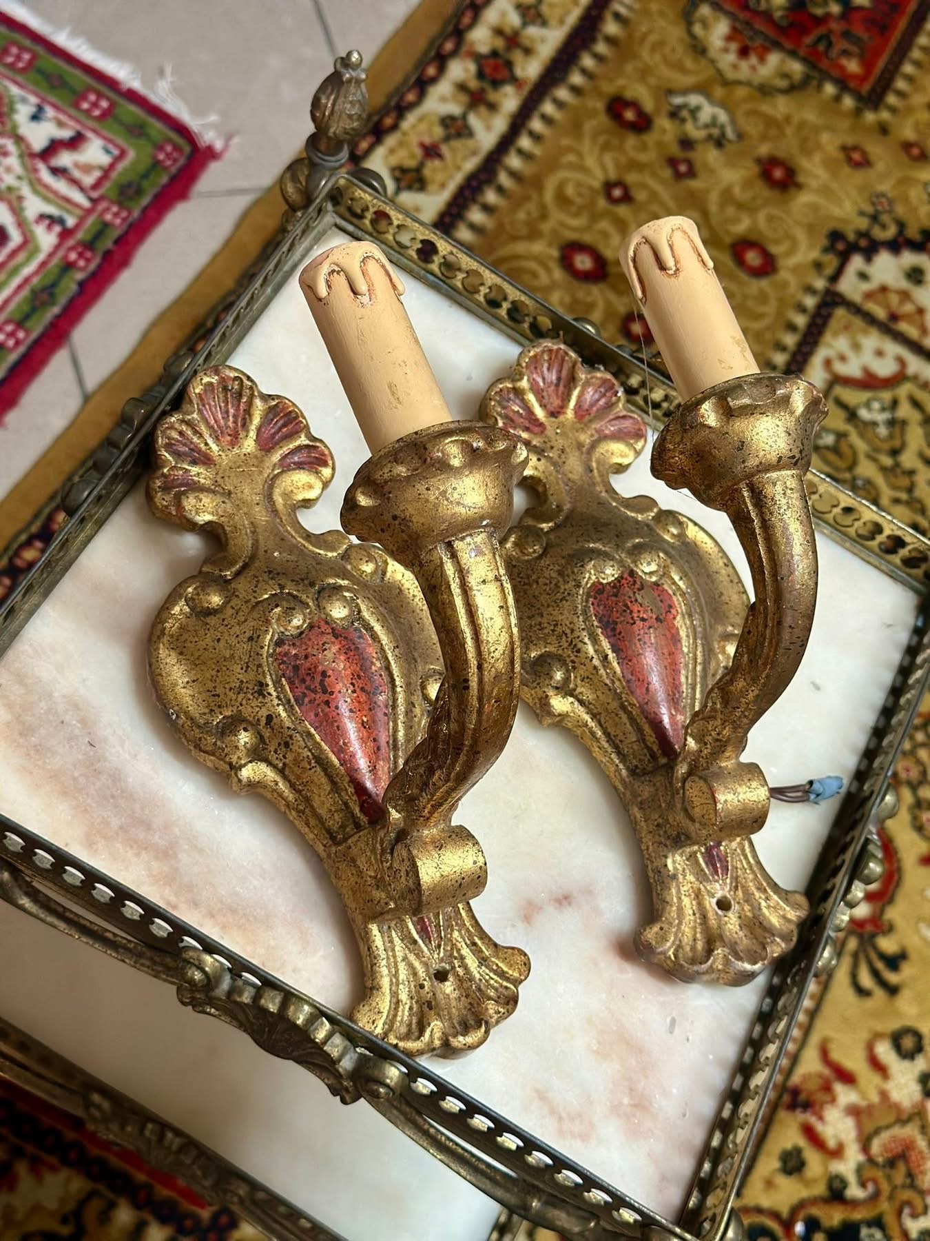 Eleganta pereche de aplice electrice