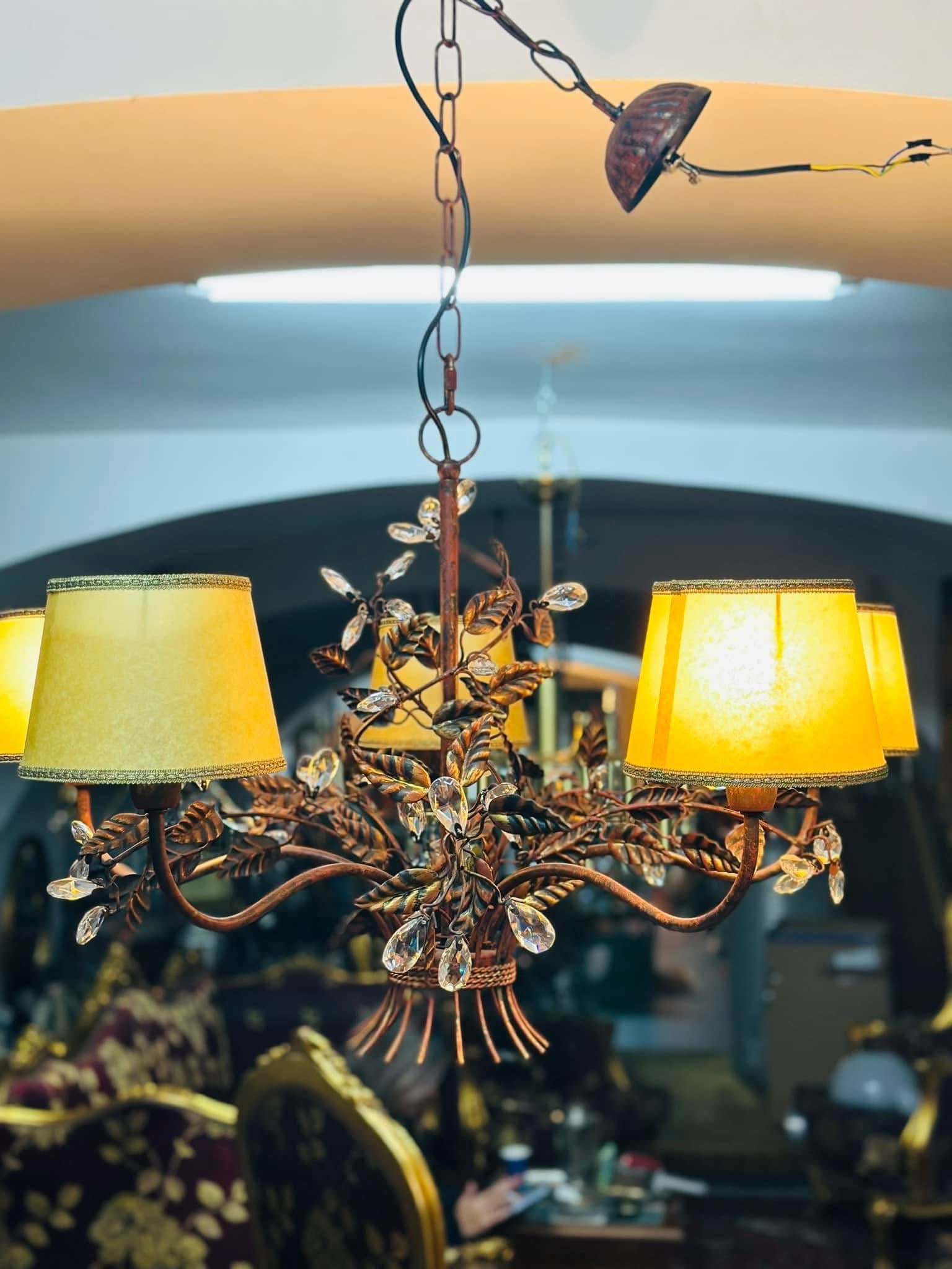 Deosebit candelabru designer italian realizat manual din alamă antichizata cu cristale