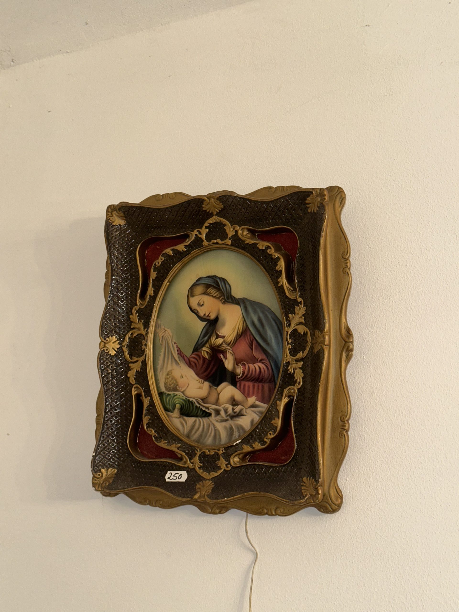 Icoana iluminata-ceramica cu sticla bombata